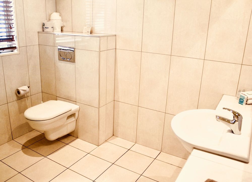 The Nautilus Napier Ocean View Premium Studio with Spa 6