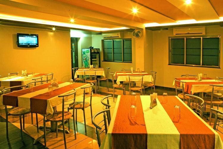 undefined Hotel Icon inn 7
