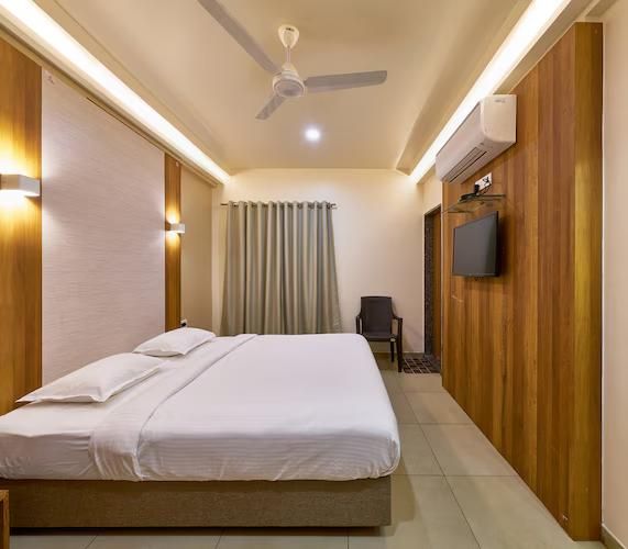 Executive Room A/c