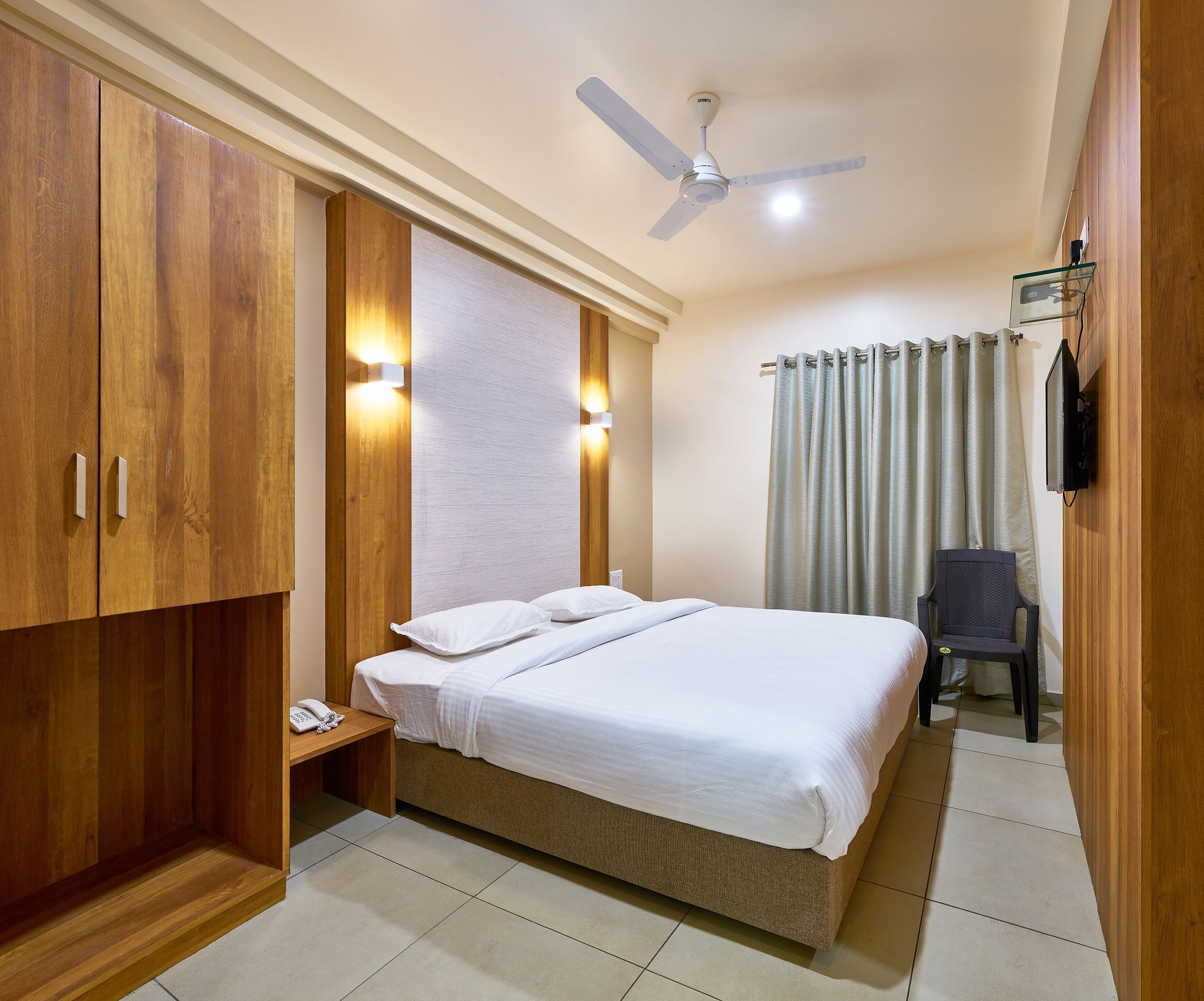 Hotel Kiyara Executive Room Non A/c 3