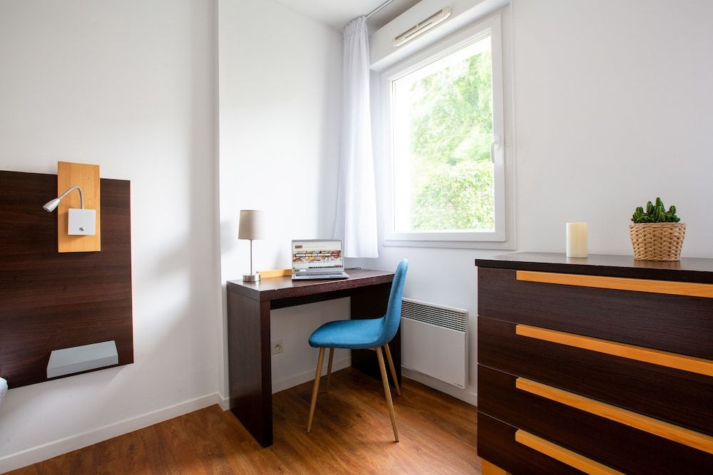 Cerise Nantes Atlantis Studio (3 Personnes ) 13