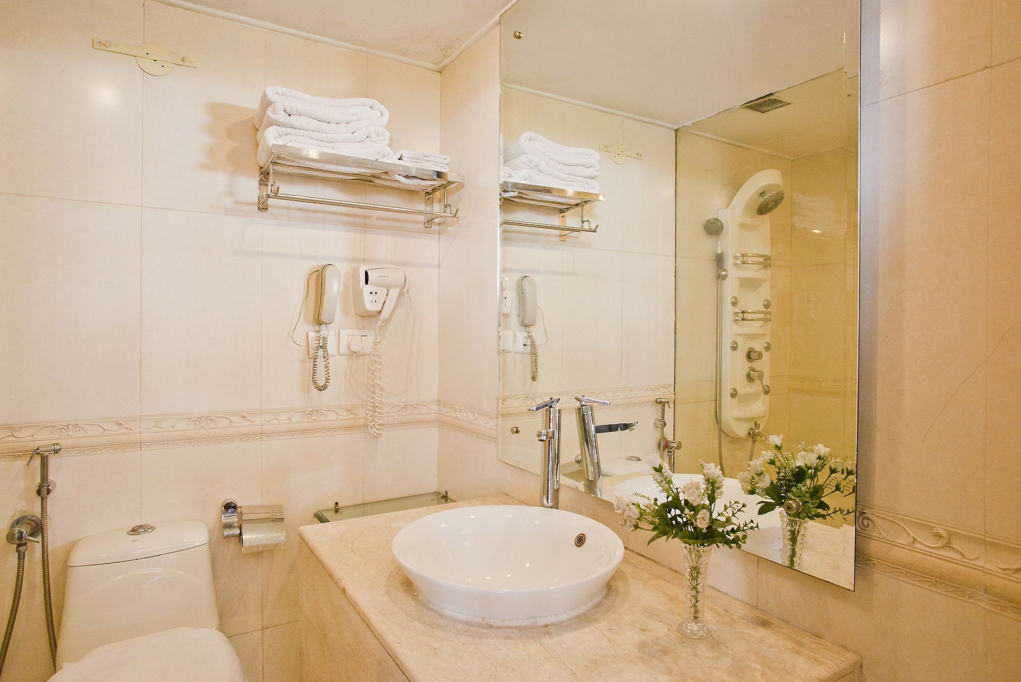 East Bourne-A Pine Forest Resort Deluxe Room 2