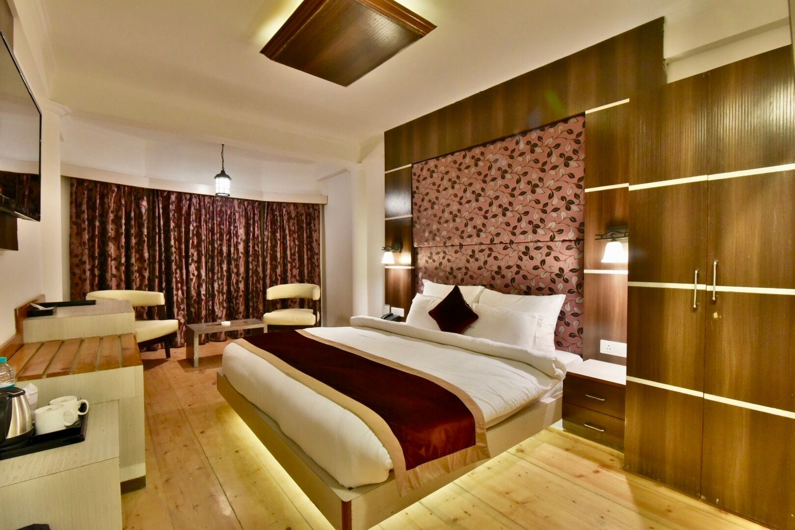 Executive Room