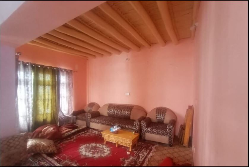 Tongspon guest house lamayuru