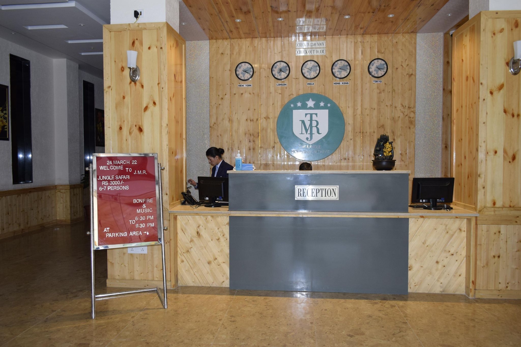 undefined The Jungle Mountain Retreat 2