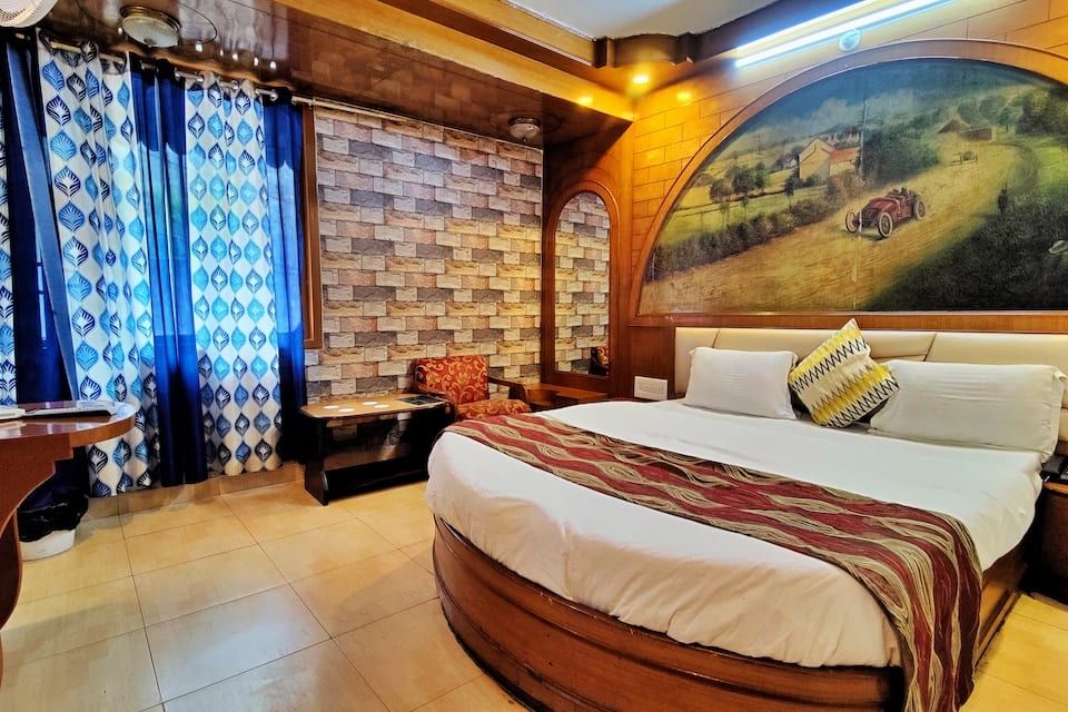  Auckland Hotel & Restaurant Near Mall Road Deluxe Room 2