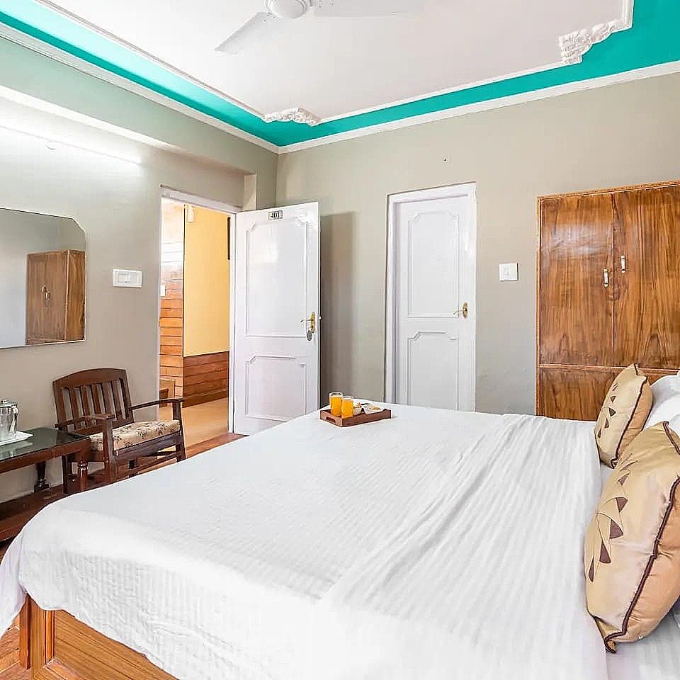 undefined Hotel Snow Crest Inn | A Pure Veg Hotel  5