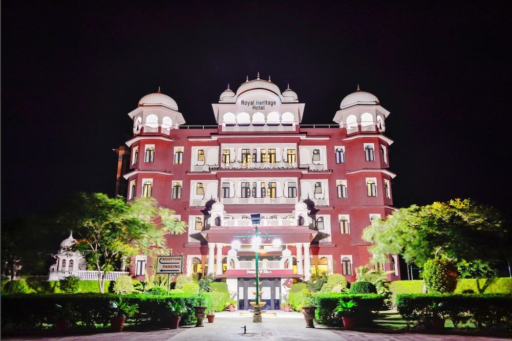 Front of property - evening/night
