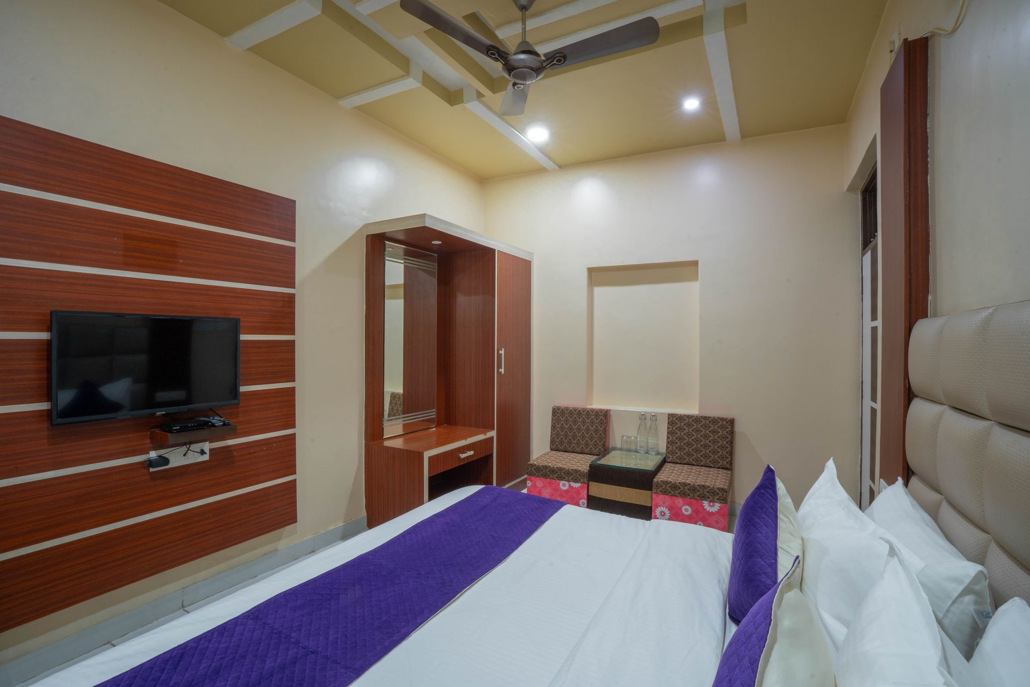 Hotel Kiaara Deluxe Room 11