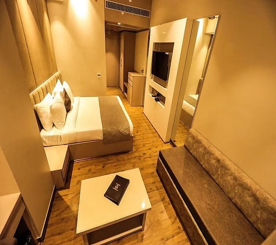 Executive  Room