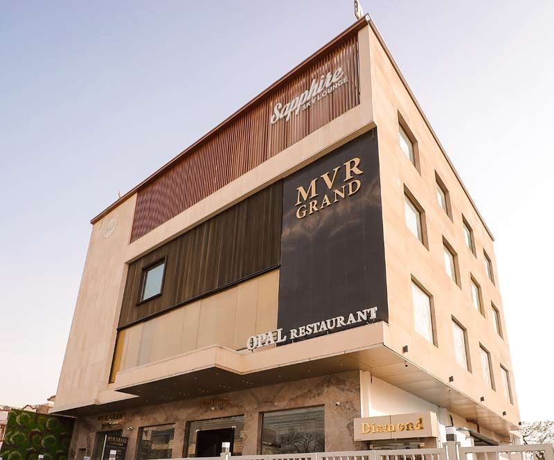 undefined Hotel MVR Grand 8