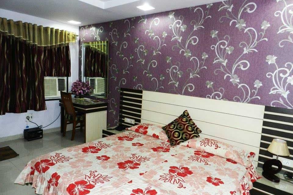 Shiv Dayal The Hotel Deluxe Room 5