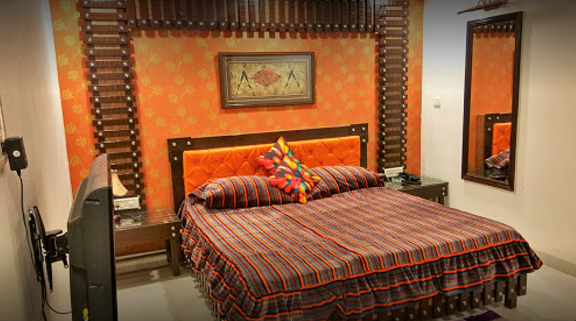 Shiv Dayal The Hotel Deluxe Room 3
