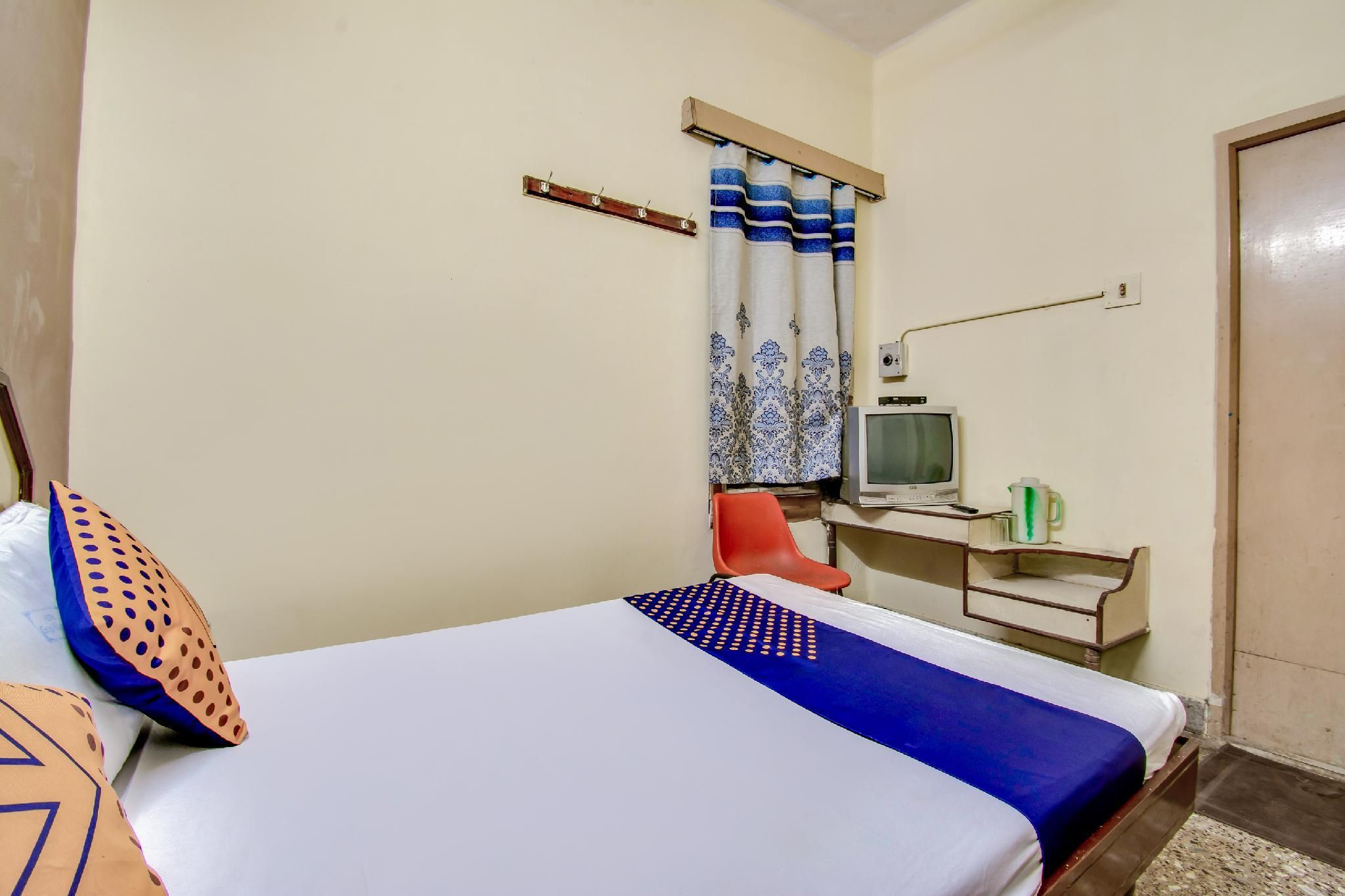 Hotel New Aiswarya Standard Non A/C Room 6