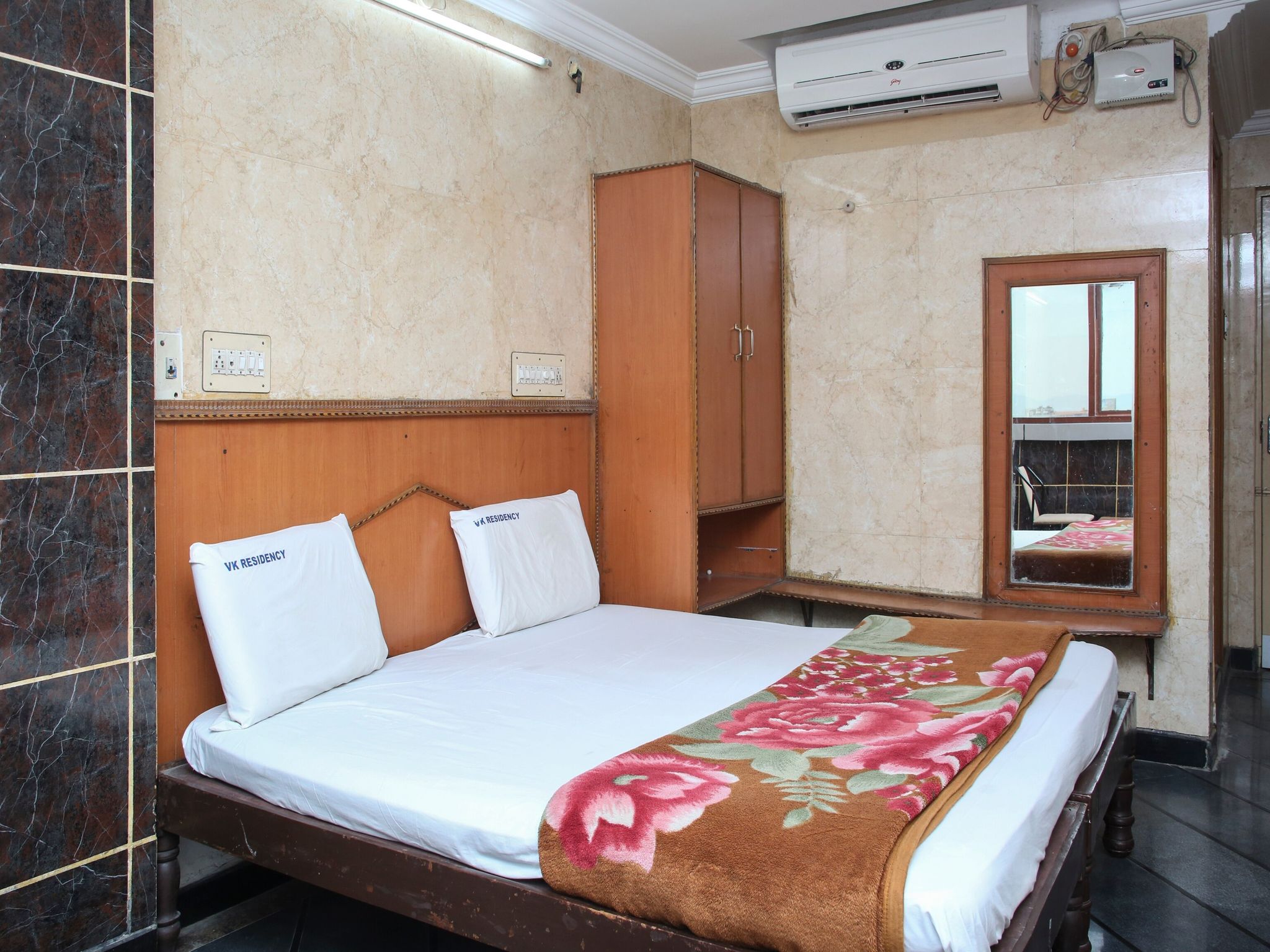 Hotel VK Residency Non A/C Double Bedded Room 2
