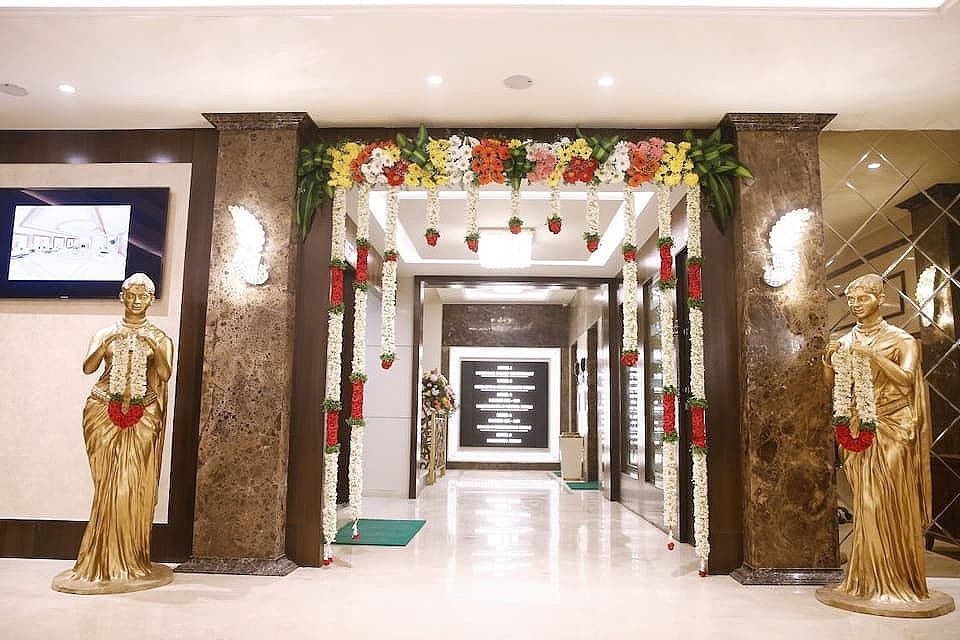 undefined Hotel Shubham Palace - Karmanghat 6