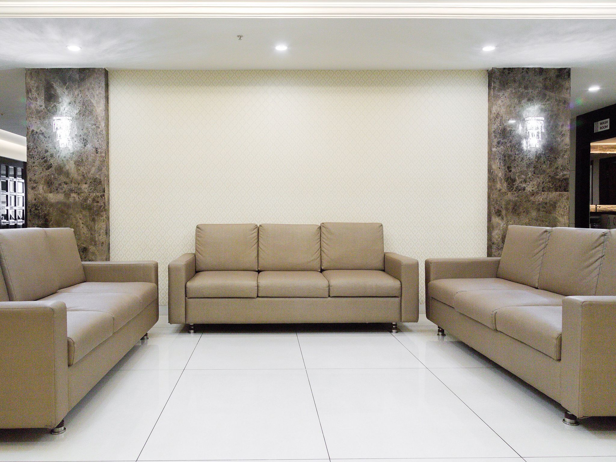 undefined Hotel Shubham Palace - Karmanghat 2