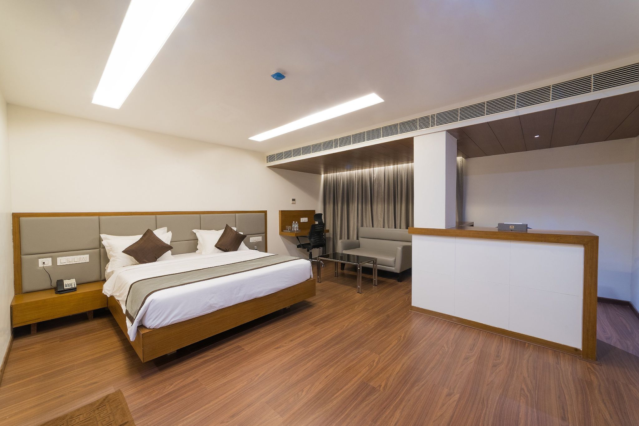 Sky Ridge Standard Double Room 4