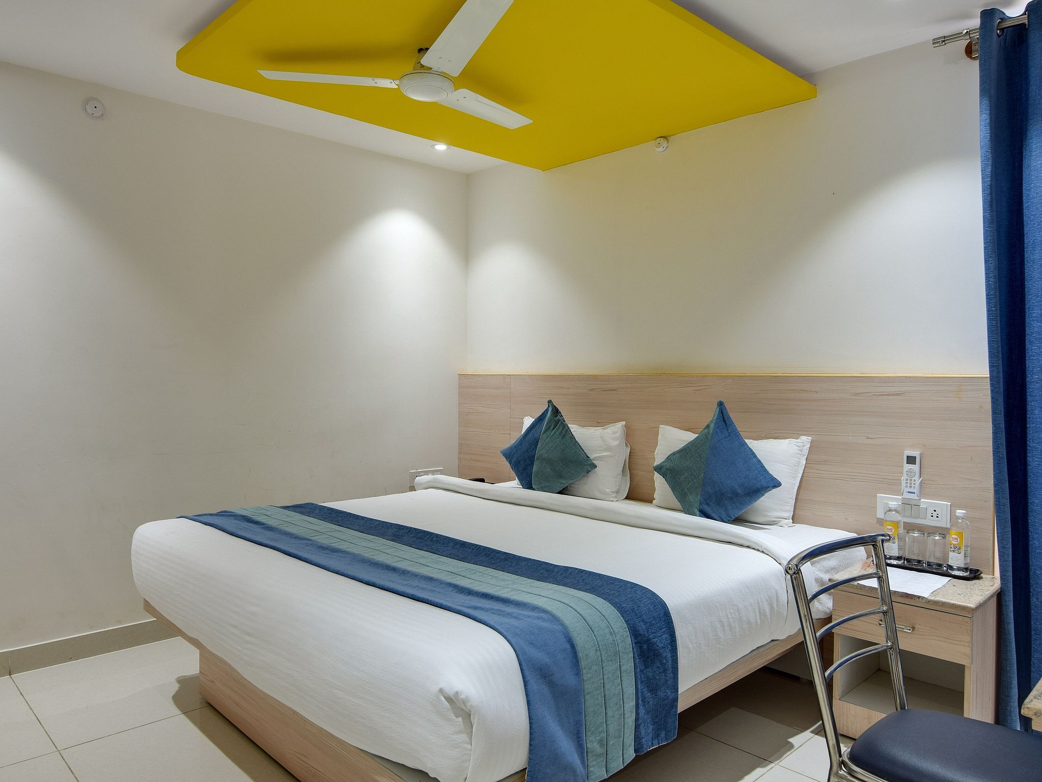 Orange Suites & Inn Standard Room 10