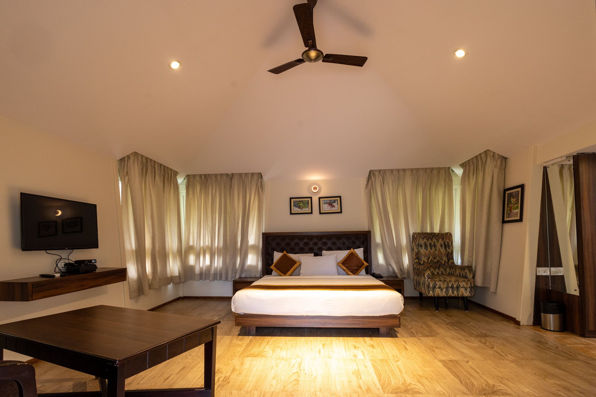 Lanai Deluxe Room