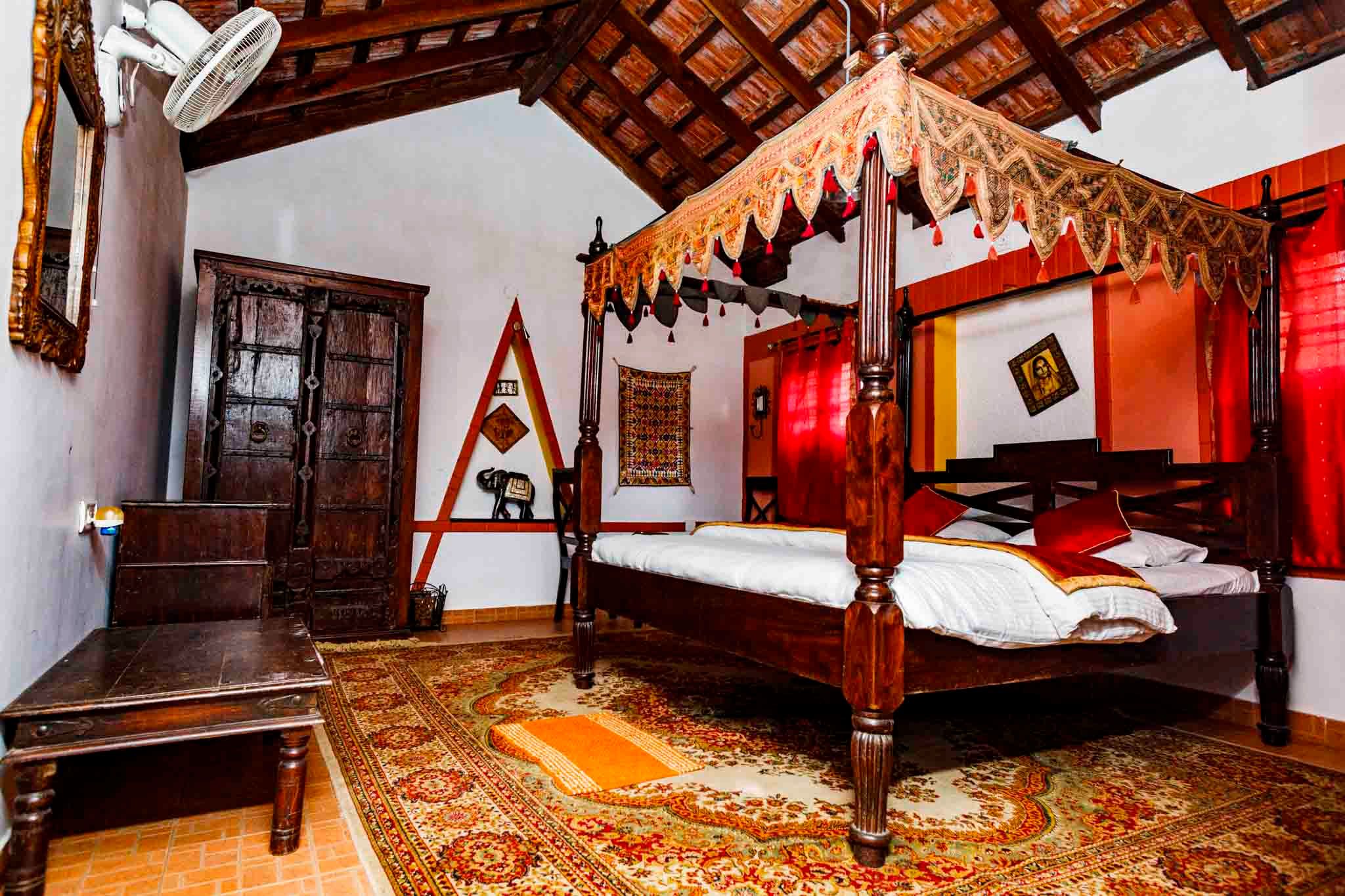 Dwarasamudra Resort Heritage Villa 4