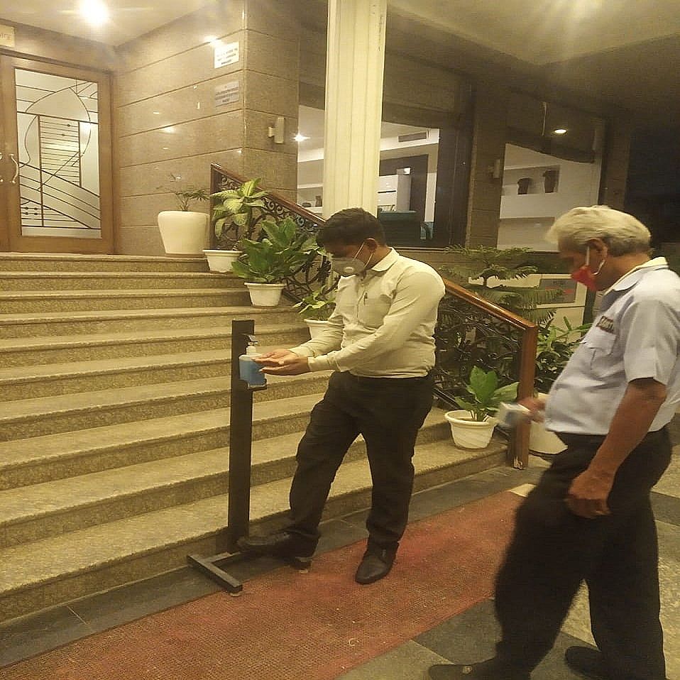 undefined Hotel Milan Palace 8