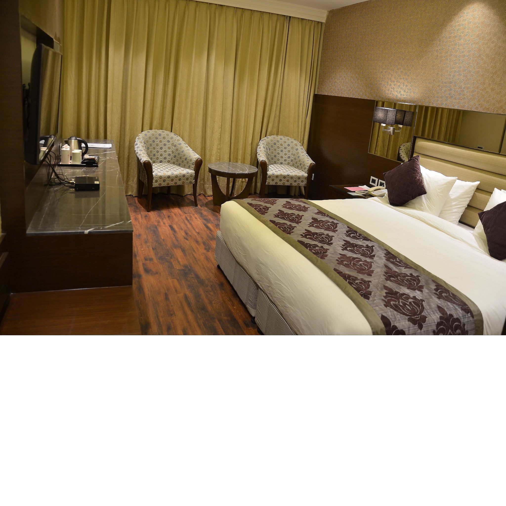Hotel Milan Palace Deluxe Rooms 3
