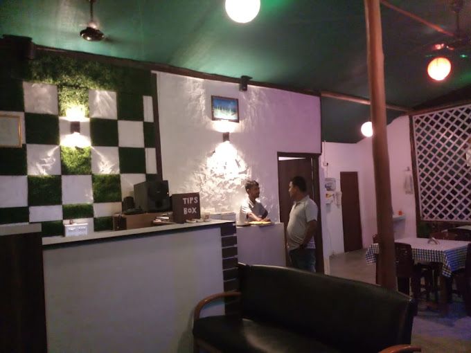 Food & Dining
