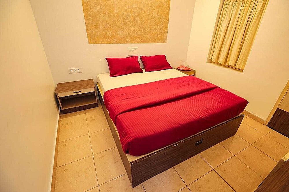 Hotel Sapthagiri Nest Business Room 3