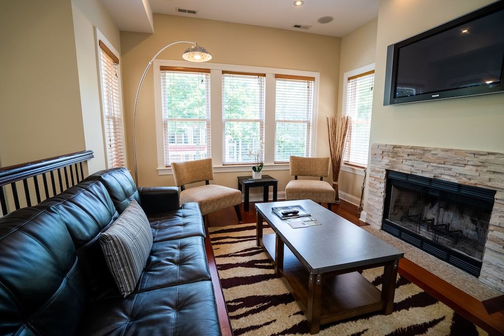 Roscoe Village Guesthouse Standard Apartment, Ensuite (Village North #2 ) 16