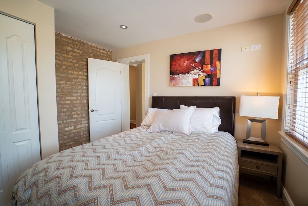 Roscoe Village Guesthouse Standard Apartment, Ensuite (Village North #2 ) 5