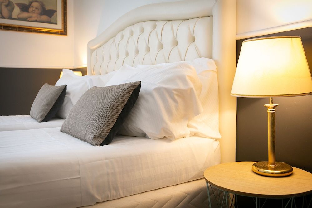 undefined Capitolium Rooms