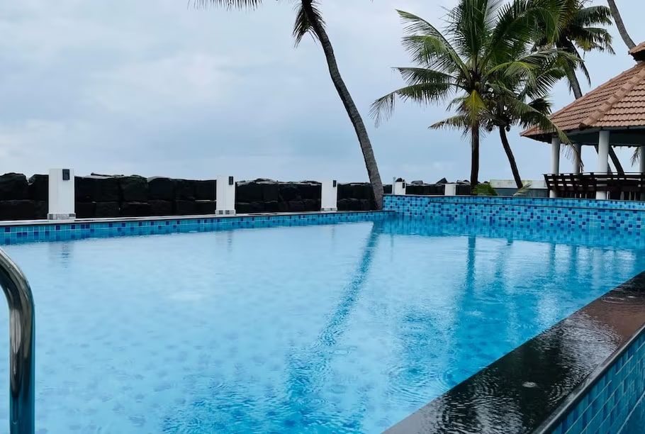 undefined Break Water Palace 4