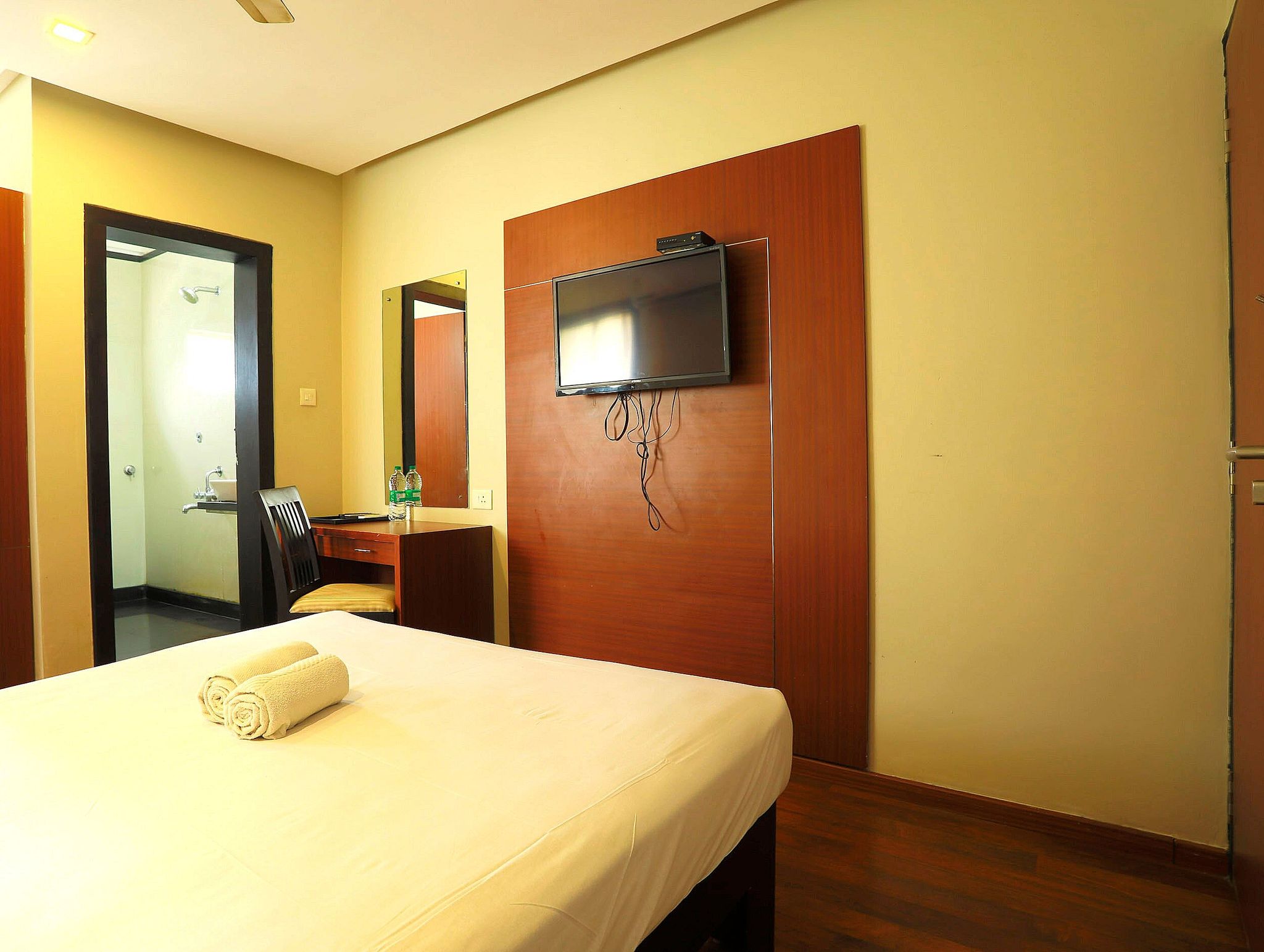 Hotel Bluechip Deluxe Room AC 3