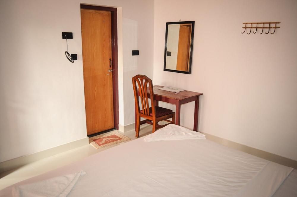 Rajapark Beach Resort Standard Non A/C 4