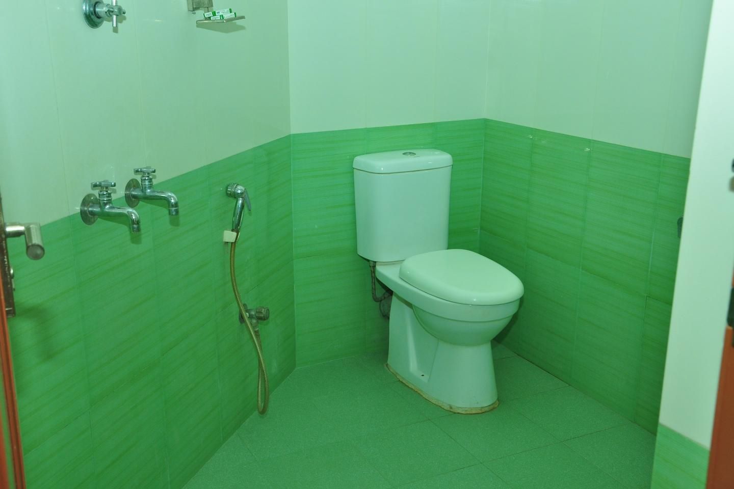 Pappukutty Beach Resort Waves Room Balcony -Partial Sea View 5