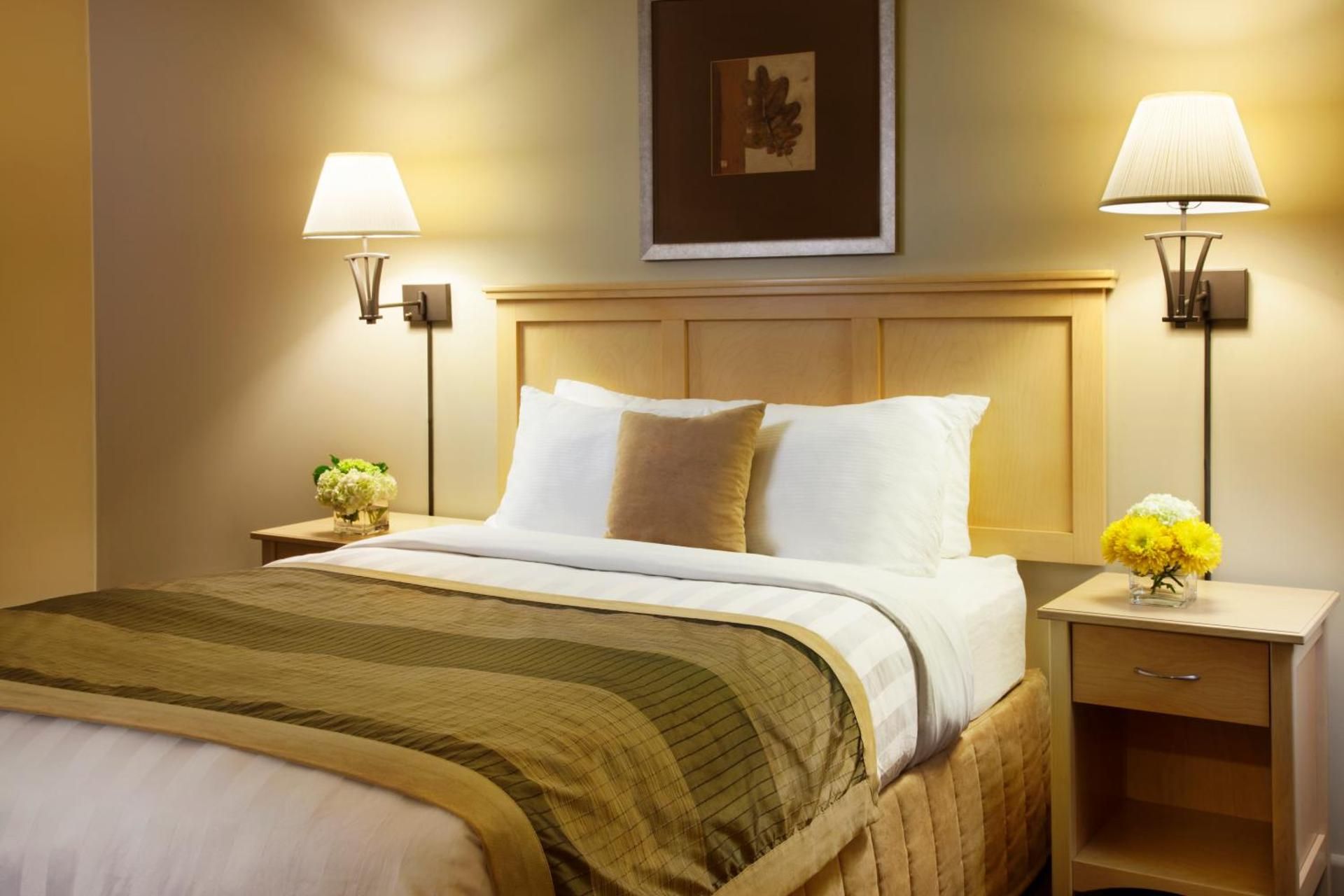 One-Bedroom King Suite