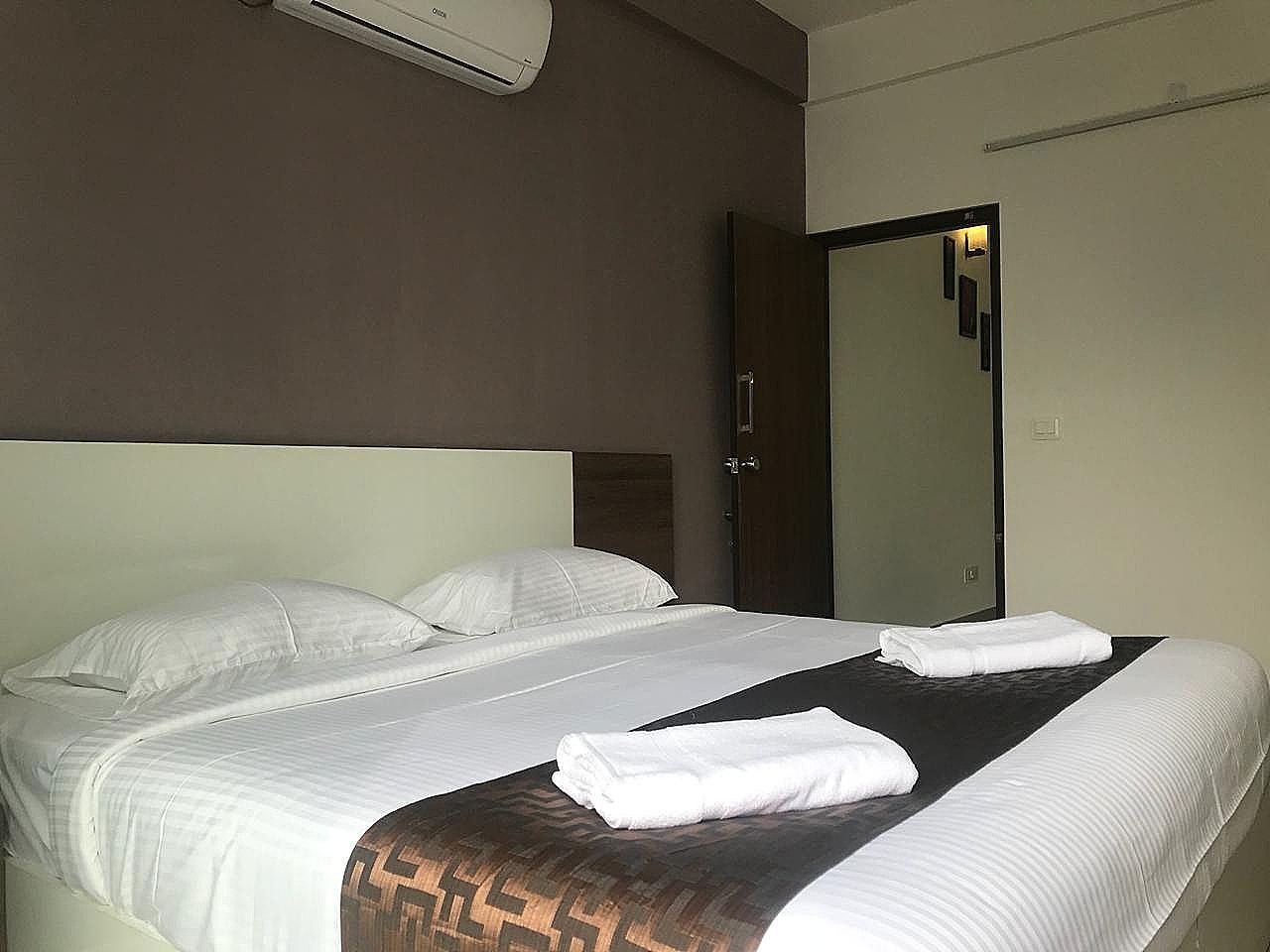 Varsha Enclave Delta House DELUXE A/C