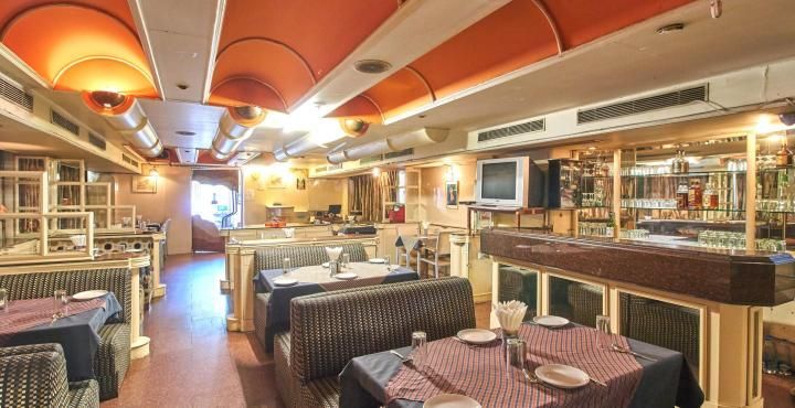 undefined Hotel Palace Plaza 10