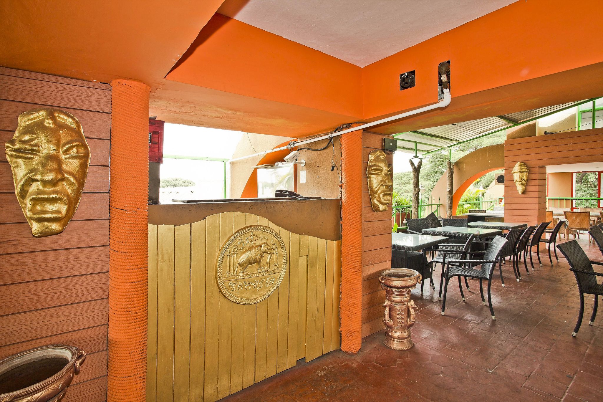 undefined Hotel Palace Plaza 4