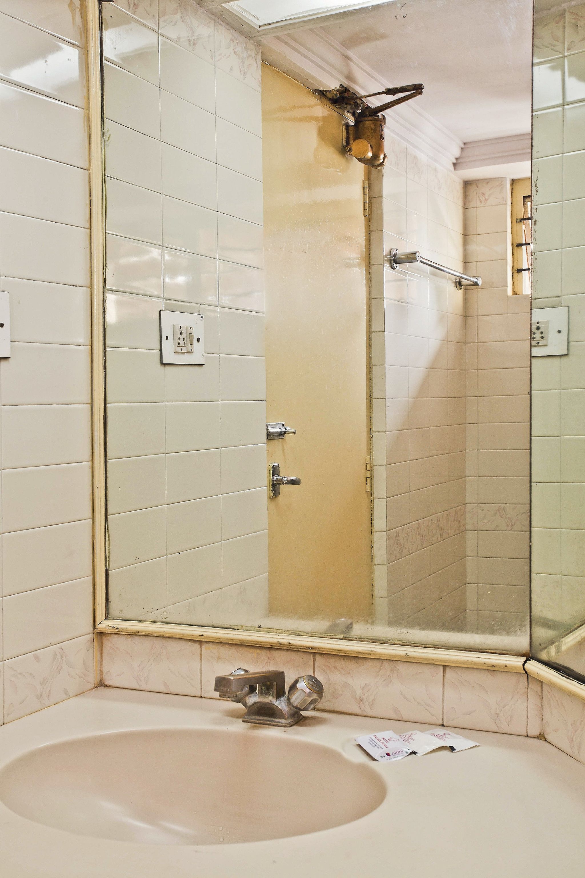 Hotel Palace Plaza Deluxe Non AC 13