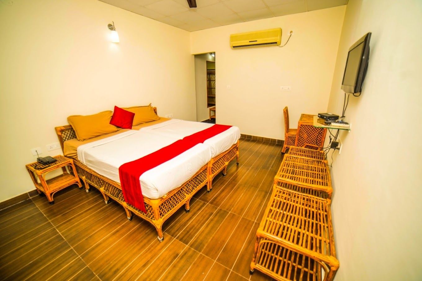 Sharmada Hidden Nest Resort Deluxe Room