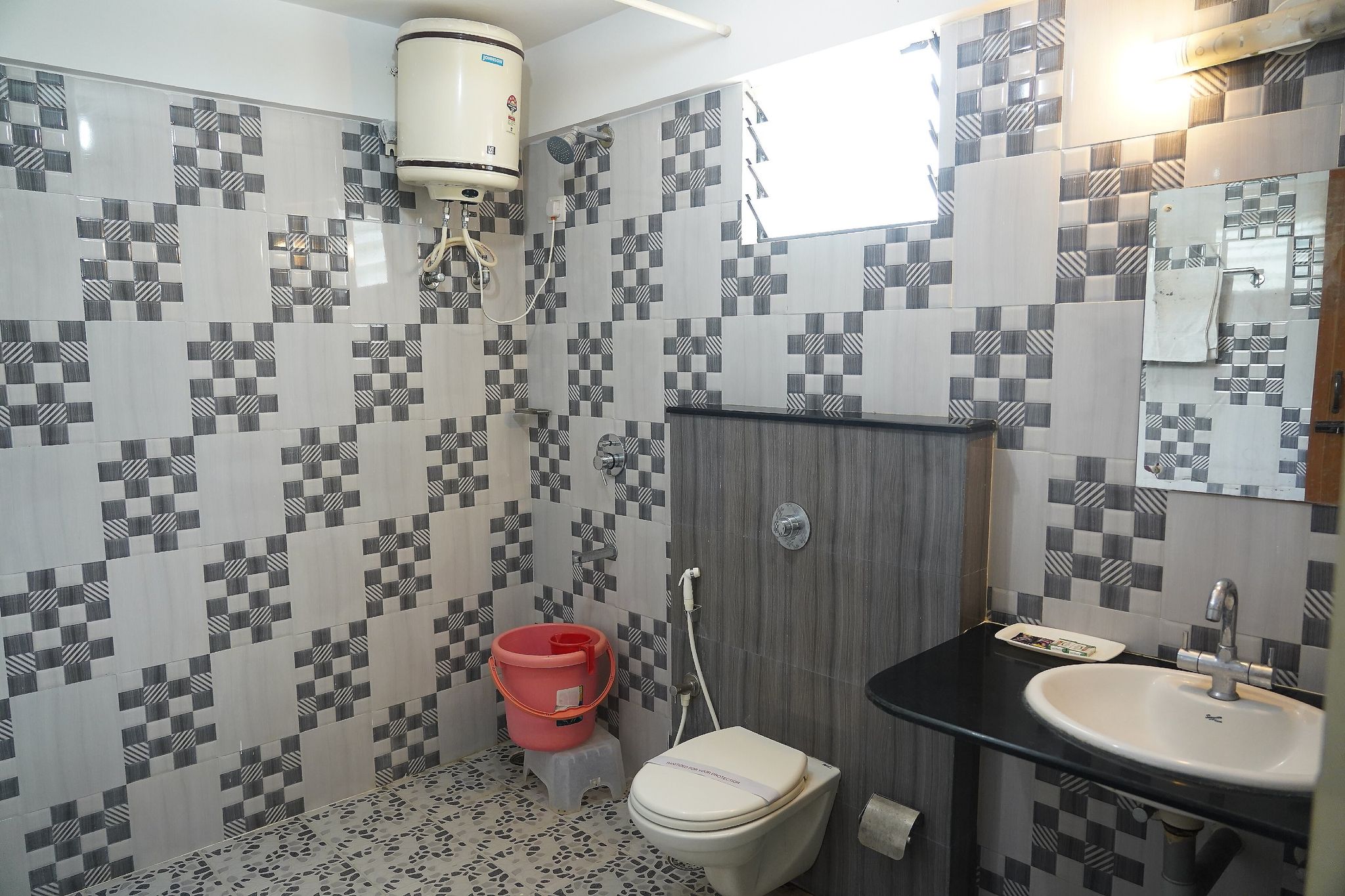 Sharmada Hidden Nest Resort Deluxe Room 3