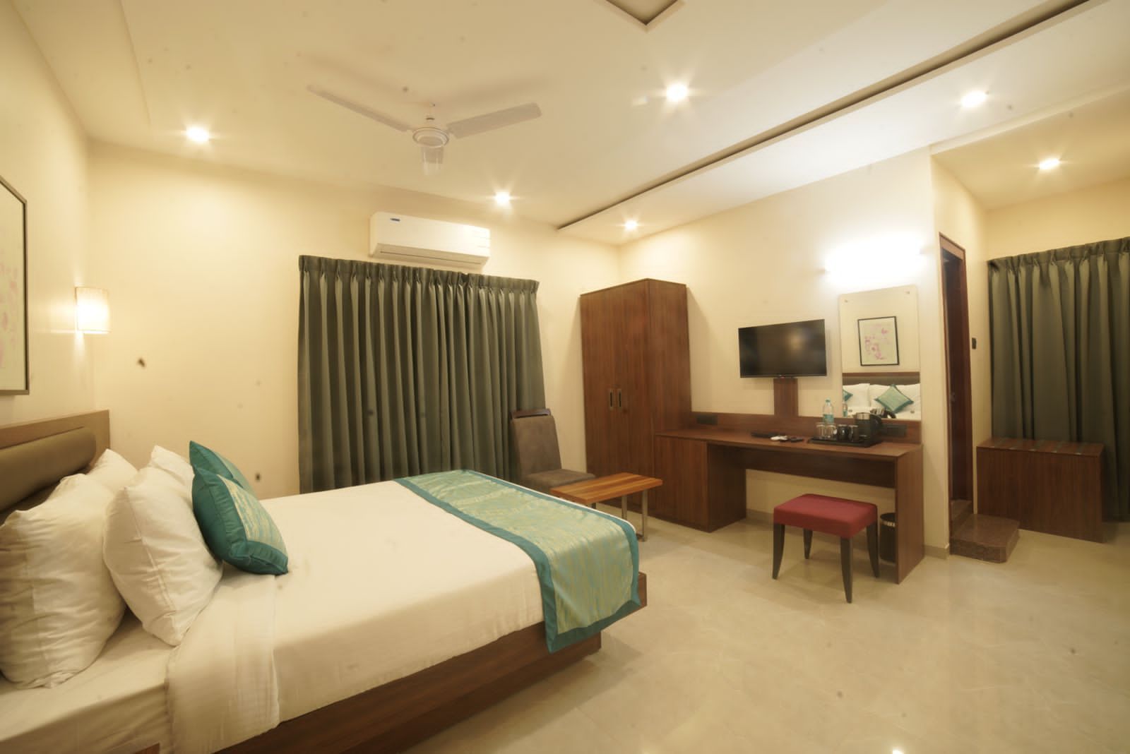 Standard Single Room