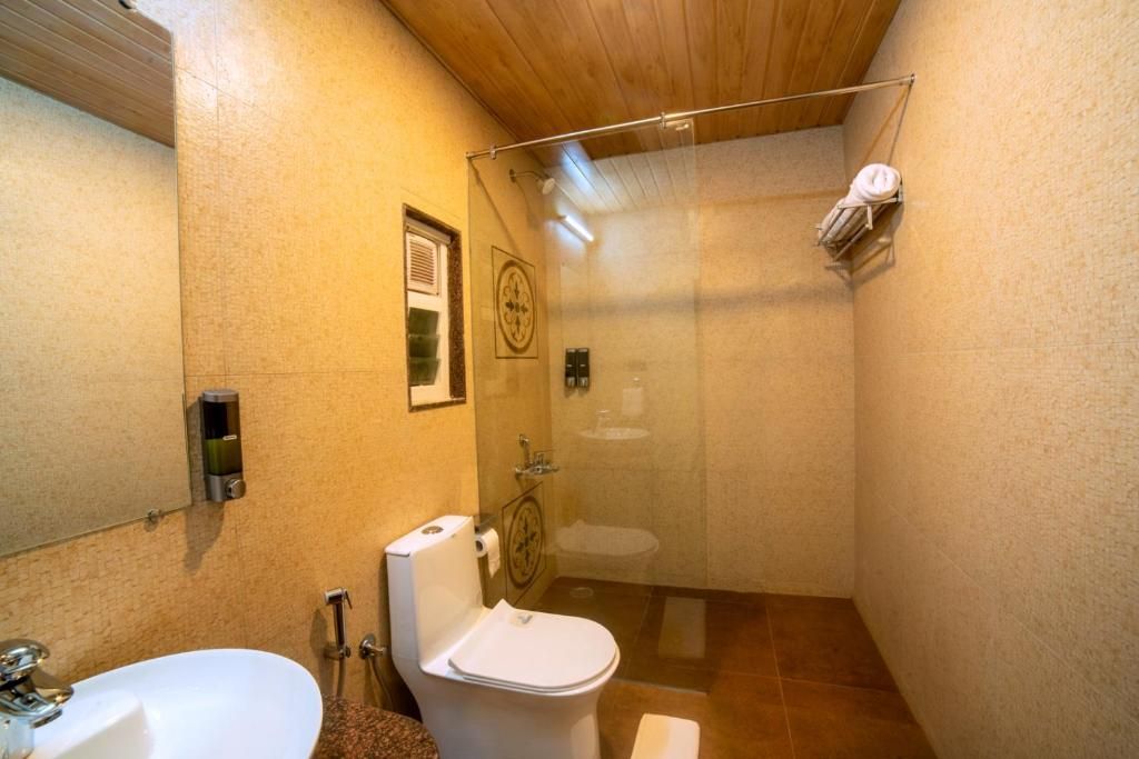 The Bliss Hotel Hubli Deluxe Room 3