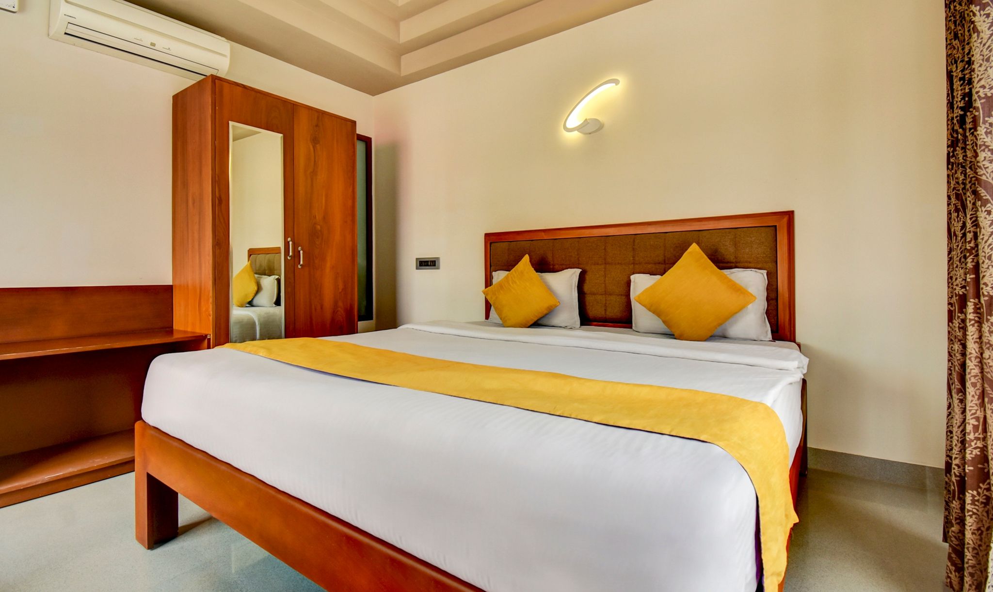 Deluxe Room A/c