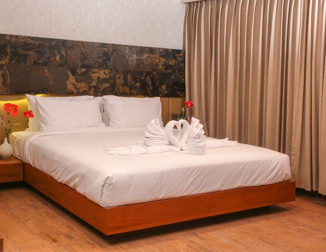 Welcare Business Hotel Deluxe Room 3