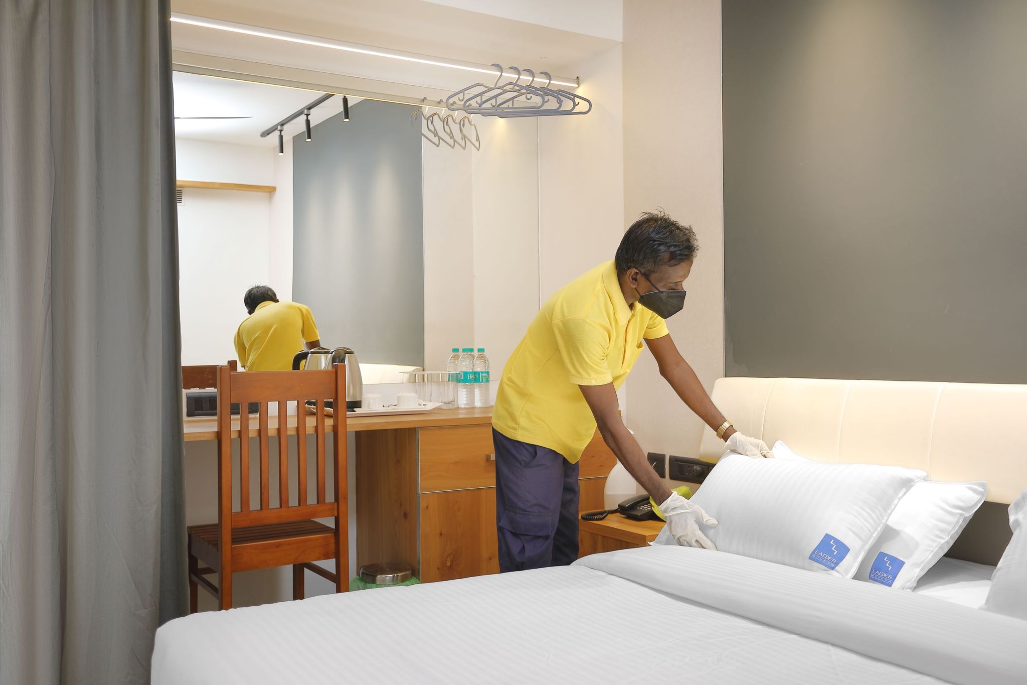 The Terrace by Ladder Calicut Standard Room AC (King or Twin) 5