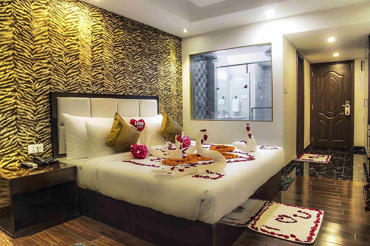 TreeHouse MARS Deluxe Room