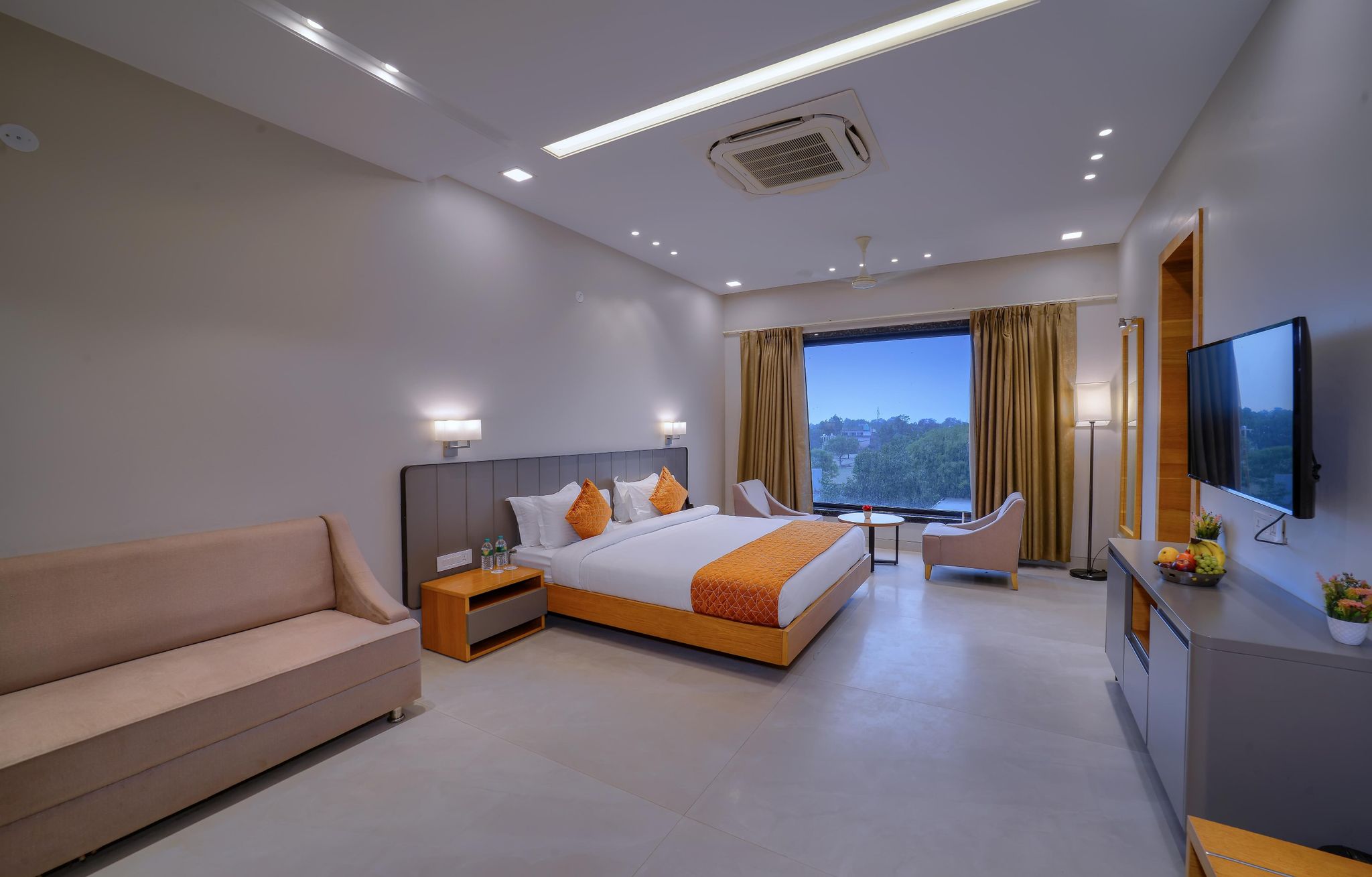 Wingston A TreeHouse Hotel- Barsana Deluxe 2